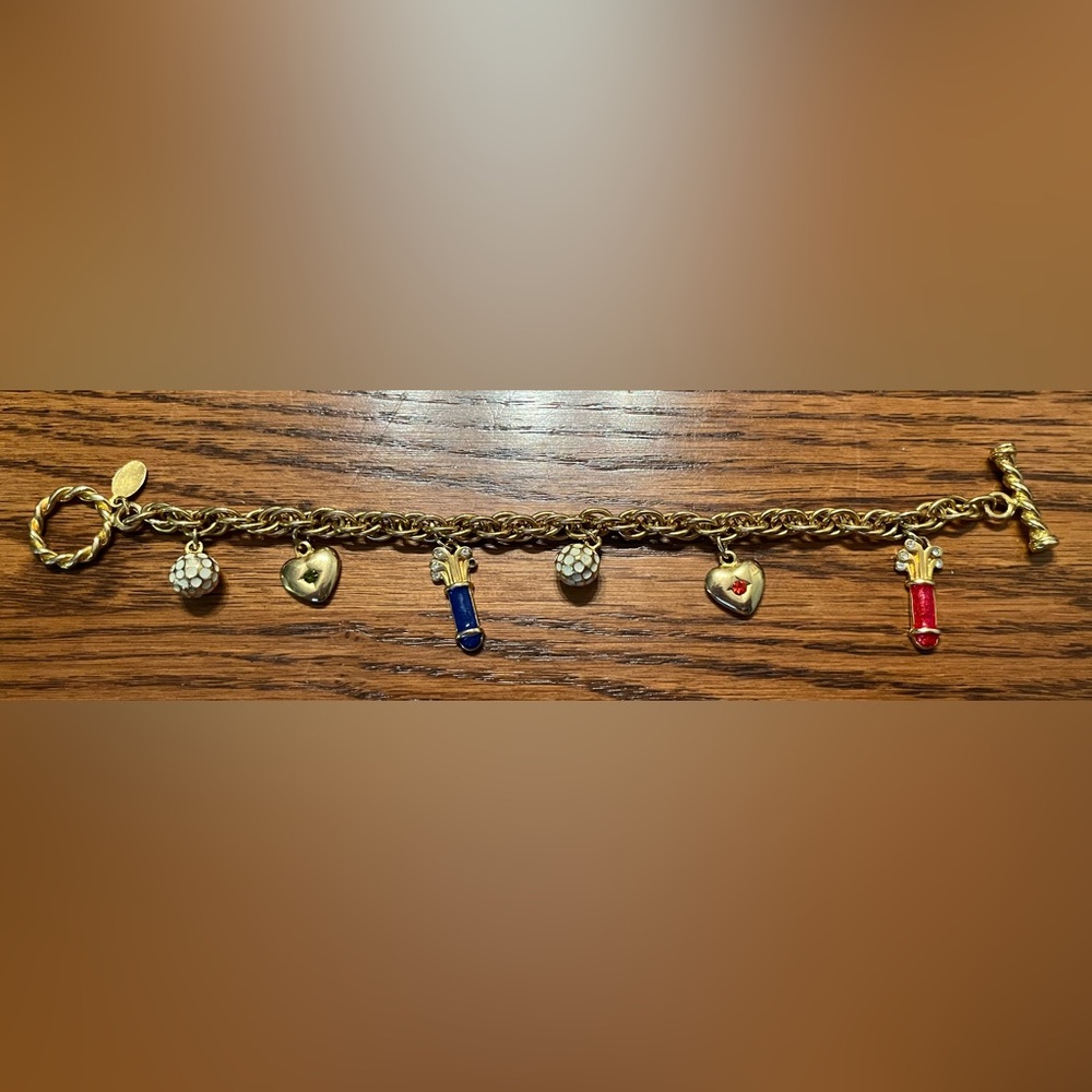 Golf Charm bracelet 
Made by Navika